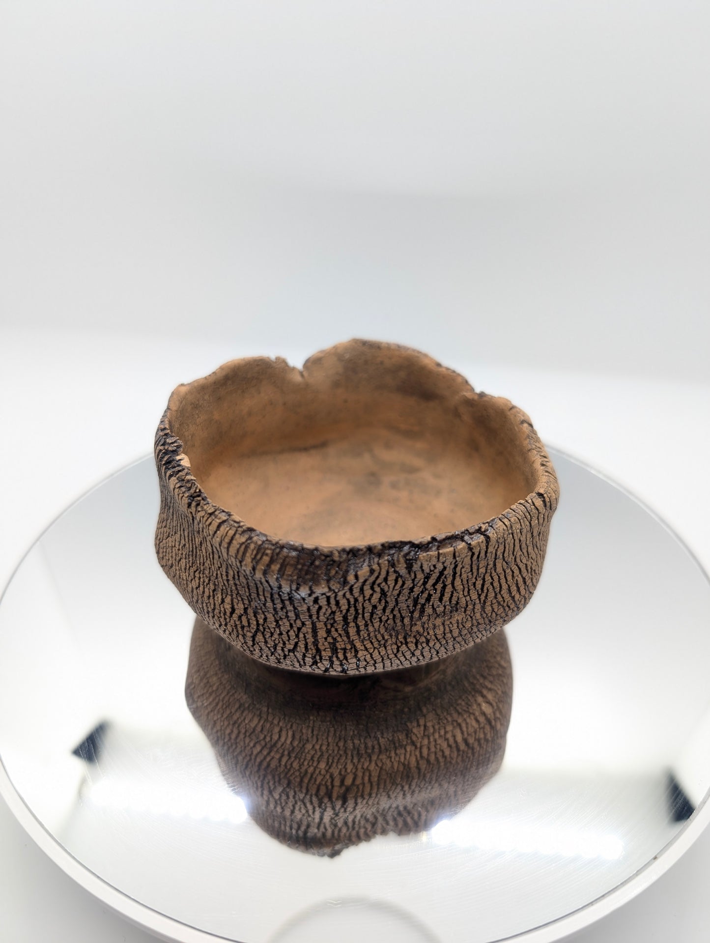 Earthy planter