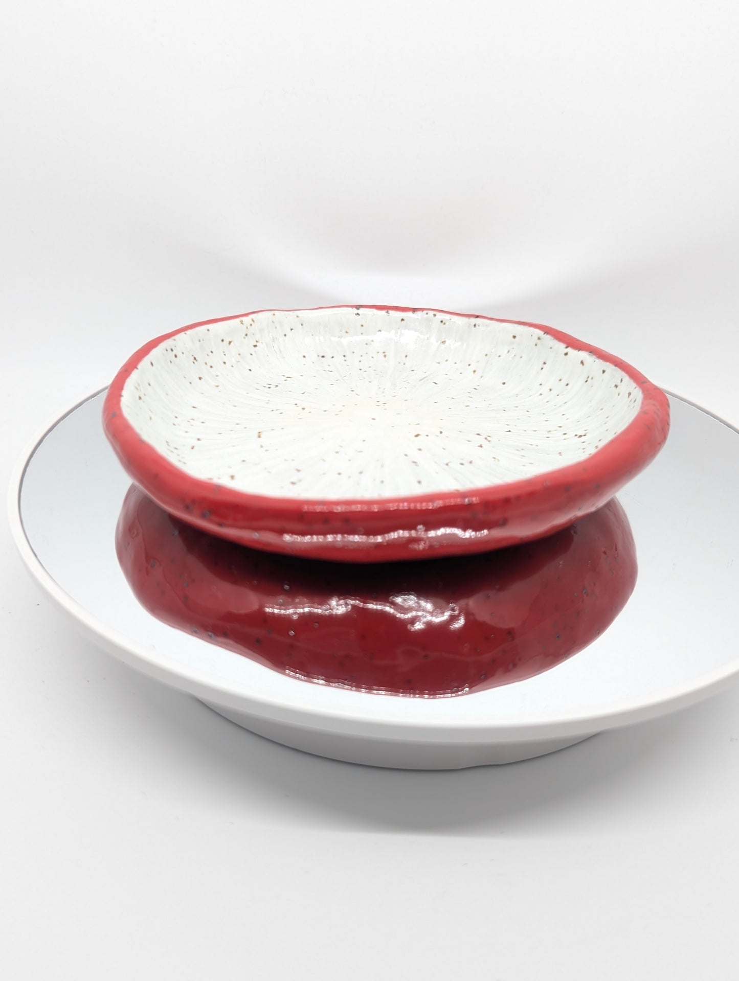 Mushroom cap dish