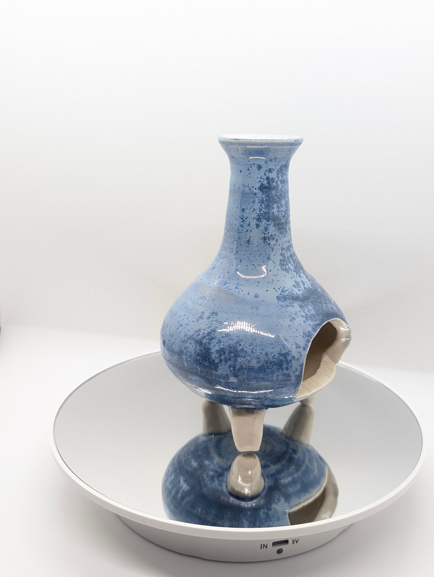Blue cerulean chimnea