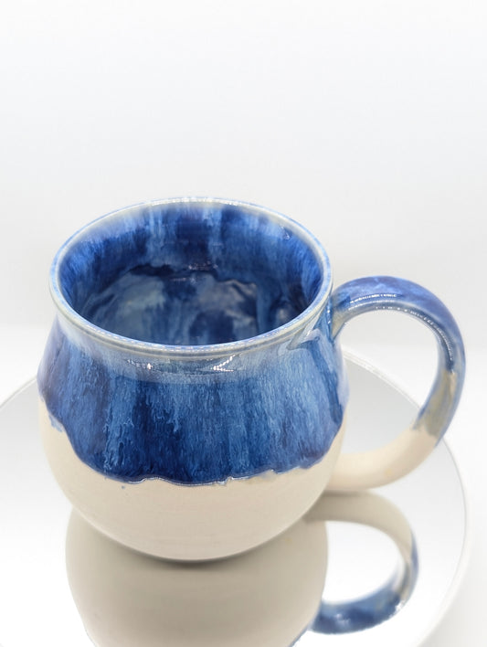 Rainy blue mug
